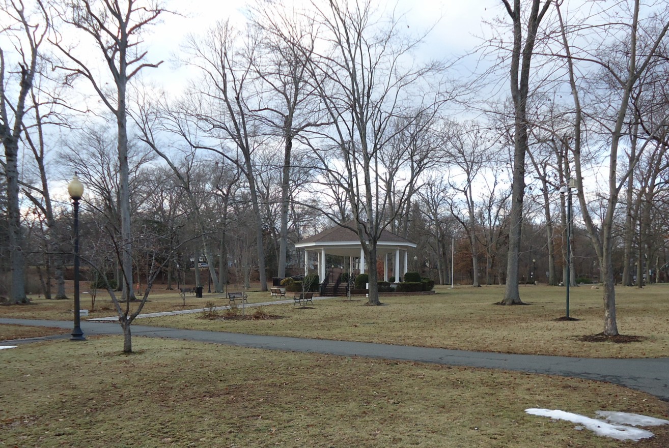 The gazebo surrounded by trees in a Westfield park